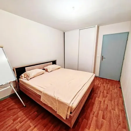 70m2 Premium , 3 Pieces, Wi-fi, Parking, Balcon Argenteuil