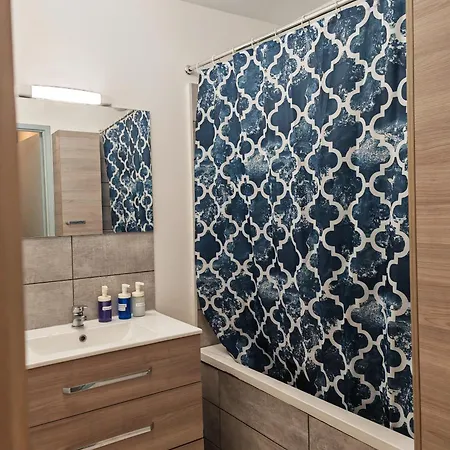 70m2 Premium , 3 Pieces, Wi-fi, Parking, Balcon Apartment